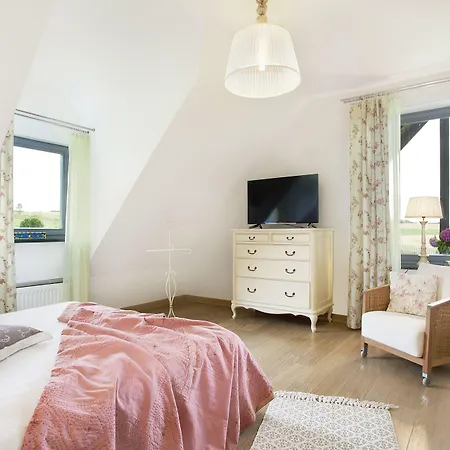 Feriehus Kashubian & *