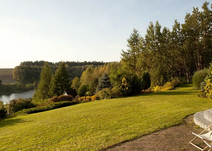 Semesterbostad Kashubian & *